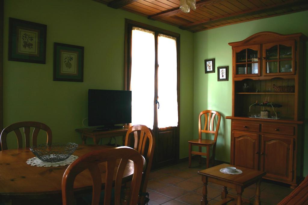 Apartamentos Casa Gallan ซาร์บีเซ ห้อง รูปภาพ