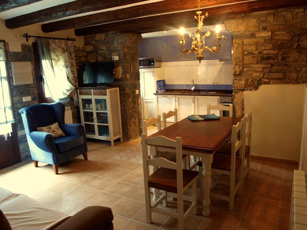 Apartamentos Casa Gallan ซาร์บีเซ ห้อง รูปภาพ